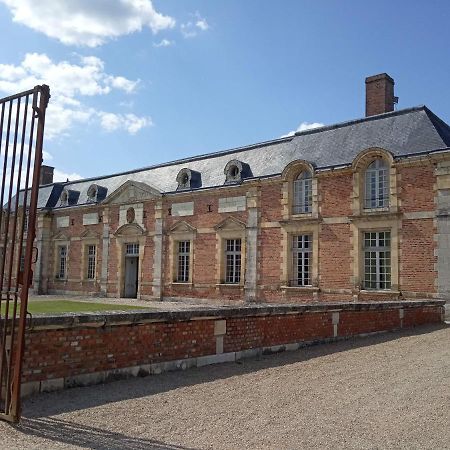 Chateau De La Ferte Saint Aubin Bed & Breakfast Exterior foto